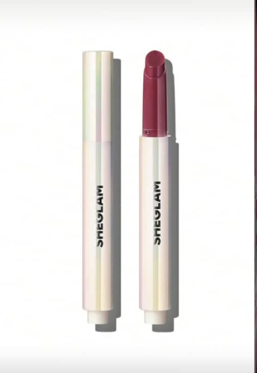 رژ لب شیگلم Berry Season رنگ آلبالویی تیره با جلوه براق